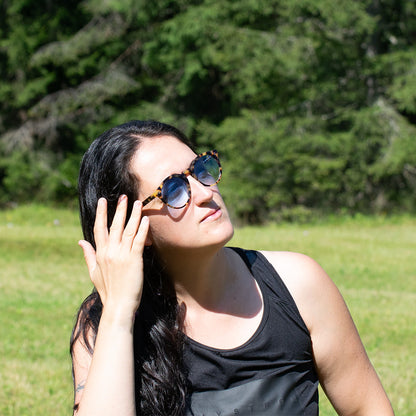 Occhiali da sole bio acetato donna lenti azzurro sfumato