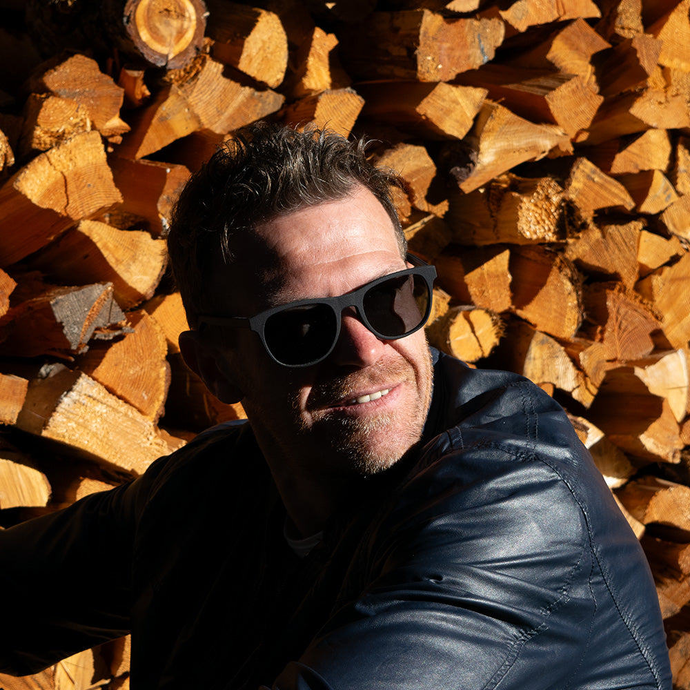 Occhiali da sole nero uomo leggeri e resistenti Essenziale