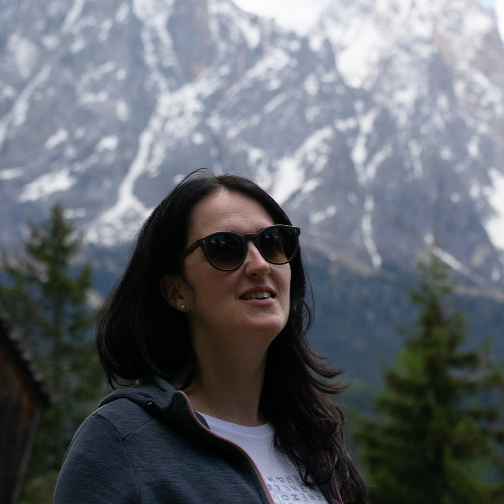 Occhiali da sole bio acetato sostenibili donna lenti marrone sfumato